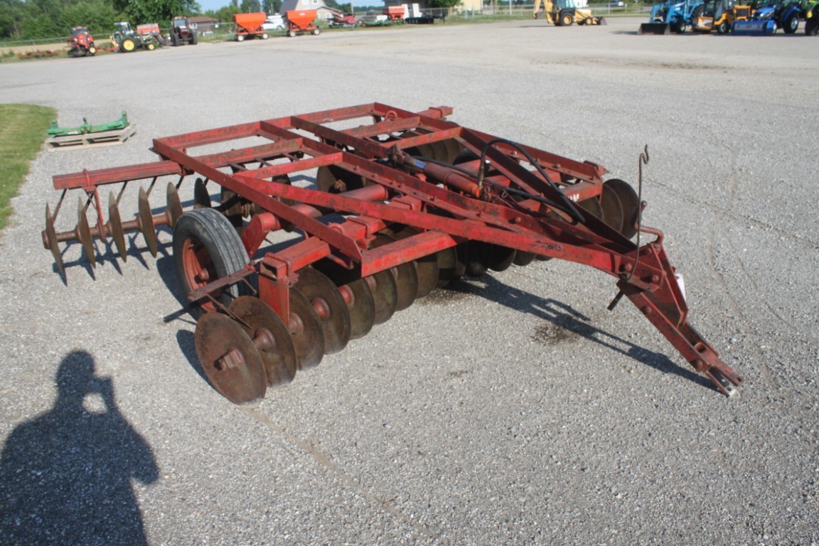 Int 370 11' wheel disc, hydraulic cylinder - Image 3