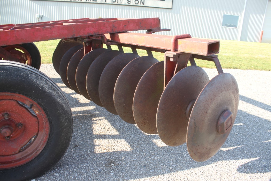 Int 370 11' wheel disc, hydraulic cylinder - Image 9