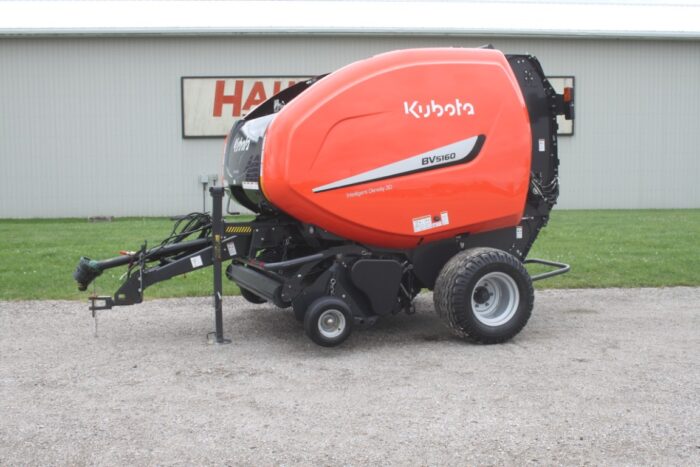 Kubota BV5160SC14 round baler, 14 knife cutter,net wrap, Isobus