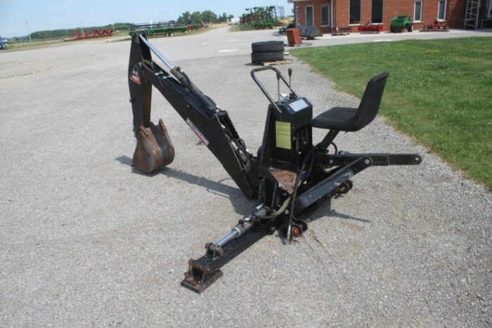 Wallenstien GX900 3pth backhoe attachment - Image 4