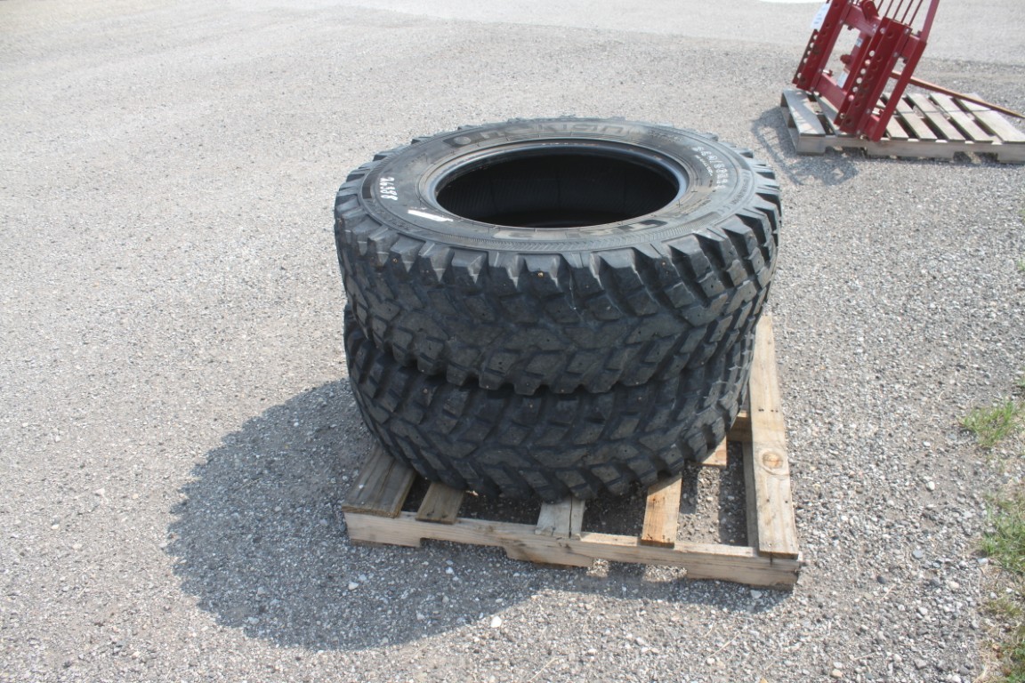 Nokian set of 2 340/80R24 TRI 2 tires - Image 3