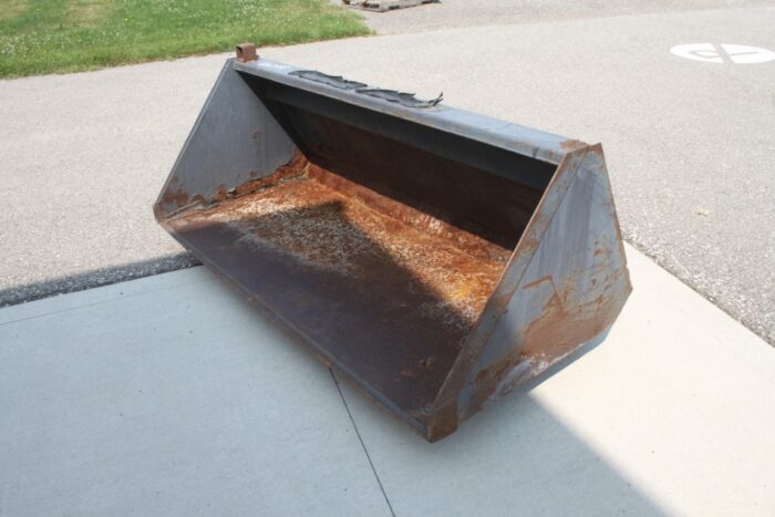 6.5' bucket, sidsteer QT