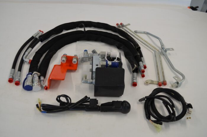 一 Kubota B7302 third function for compact tractor, cab model, 7J056-94000 - Image 2