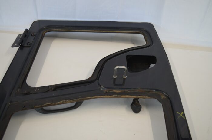 一 Kubota RD82946500 door assembly, used, no glass in door, to fit KX080-4, KX080-45, KX080-452 - Image 6
