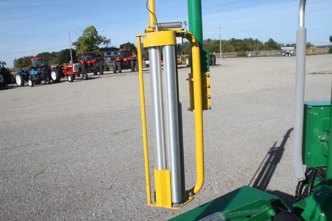Agronic bale wrapper- automatic with twin satellite dispensers....new - Image 15