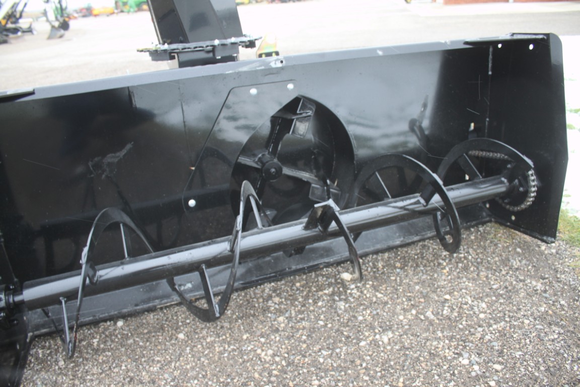 Walco Renegade 68" snowblower, electric rotar kit - Image 5