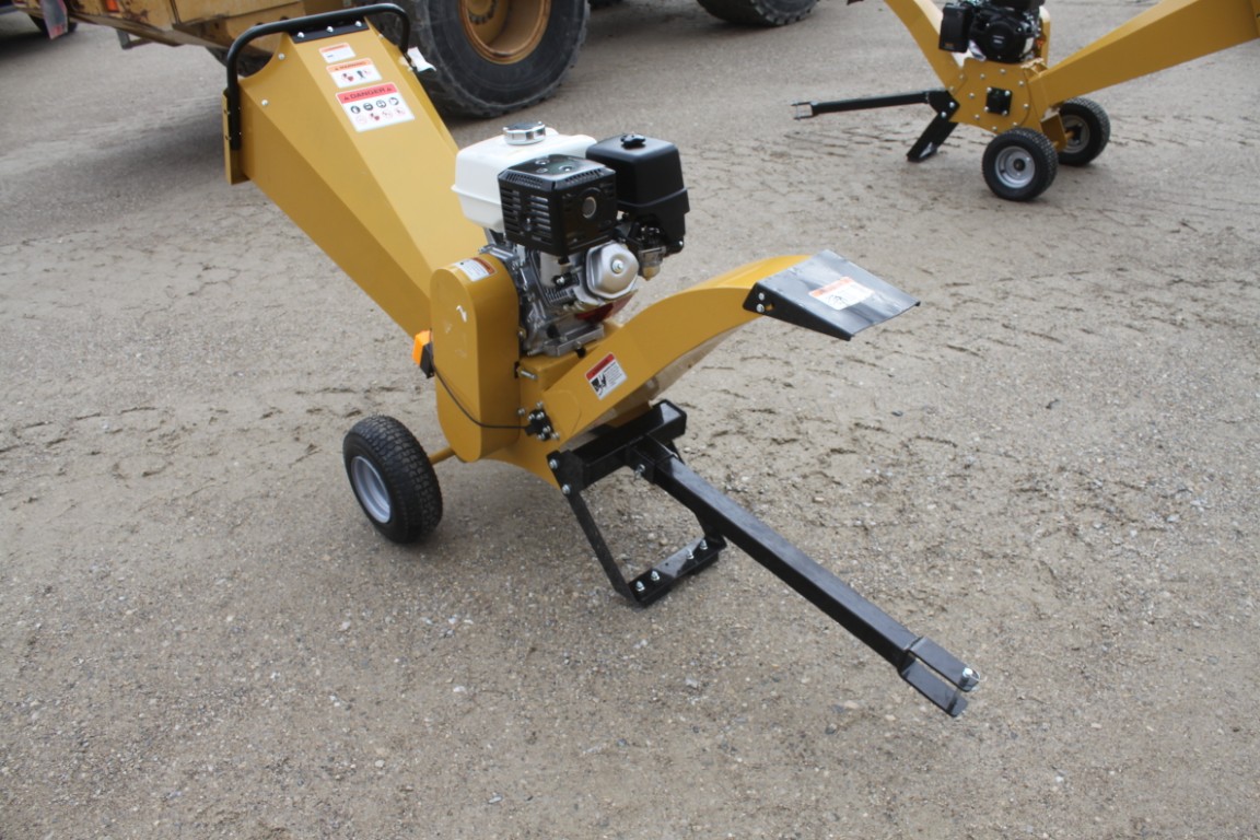 wood chipper, trailer mounted, Honda gas engine - Image 4