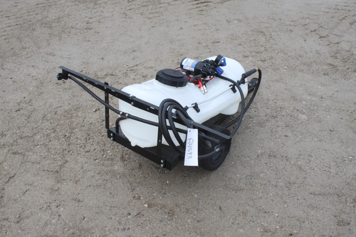 15 gal trail lawn sprayer with electric motor and pump, hand wand - Image 3