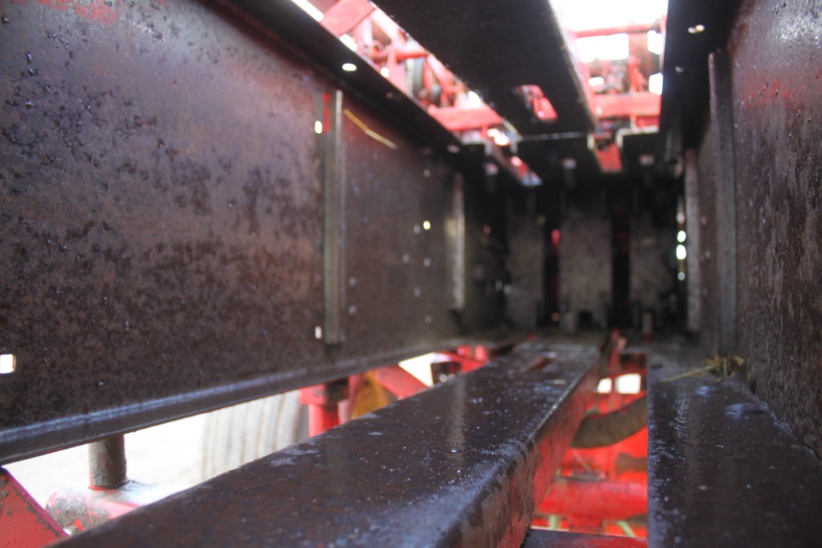 New Holland 273 small square baler, thrower, made in the USA - Image 12