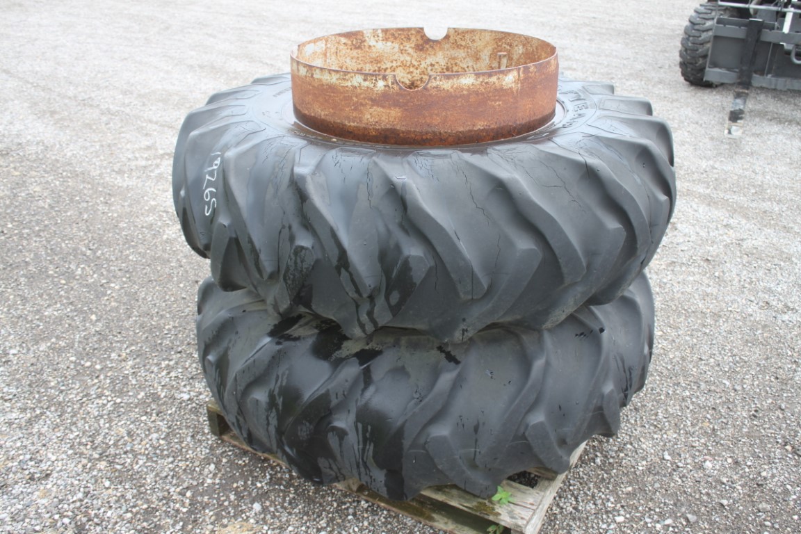 Goodyear 16.9x28 T rail duals - Image 3