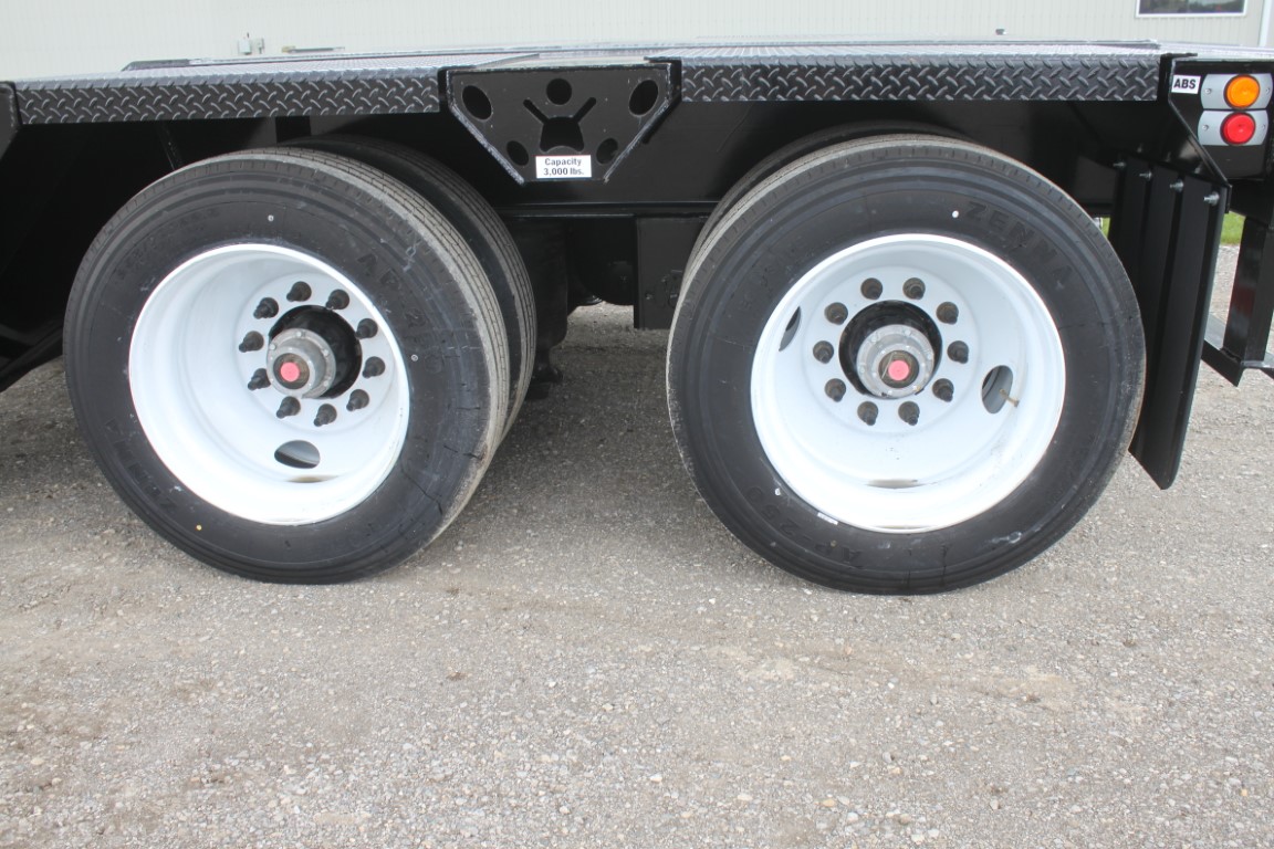 Witzco NGB-35 hydraulic detachable trailer - Image 8