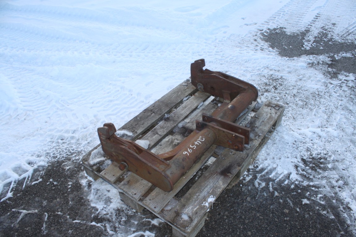 MF tractor quick hitch - Image 4