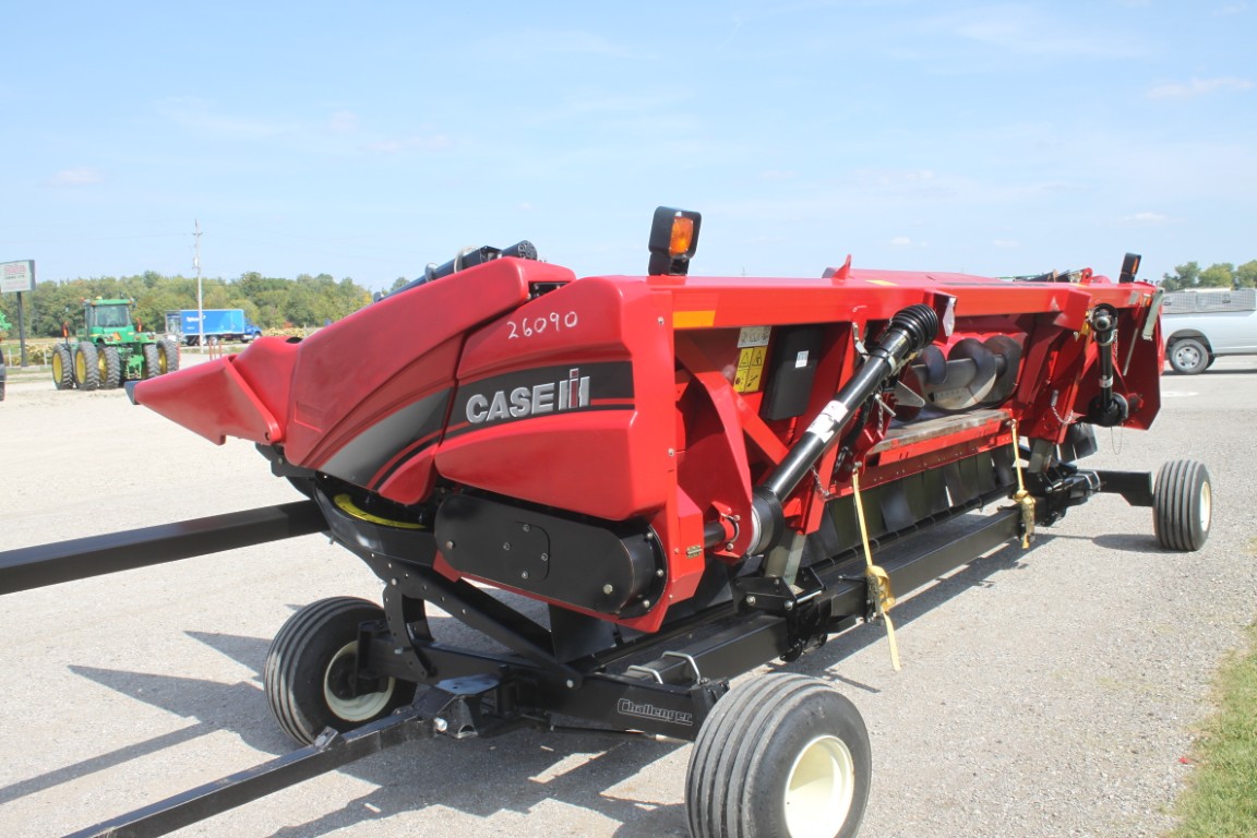 Case/Int 4208 8 row chopping corn head, knife rolls, hyd deck plates, Flagship hook up - Image 6