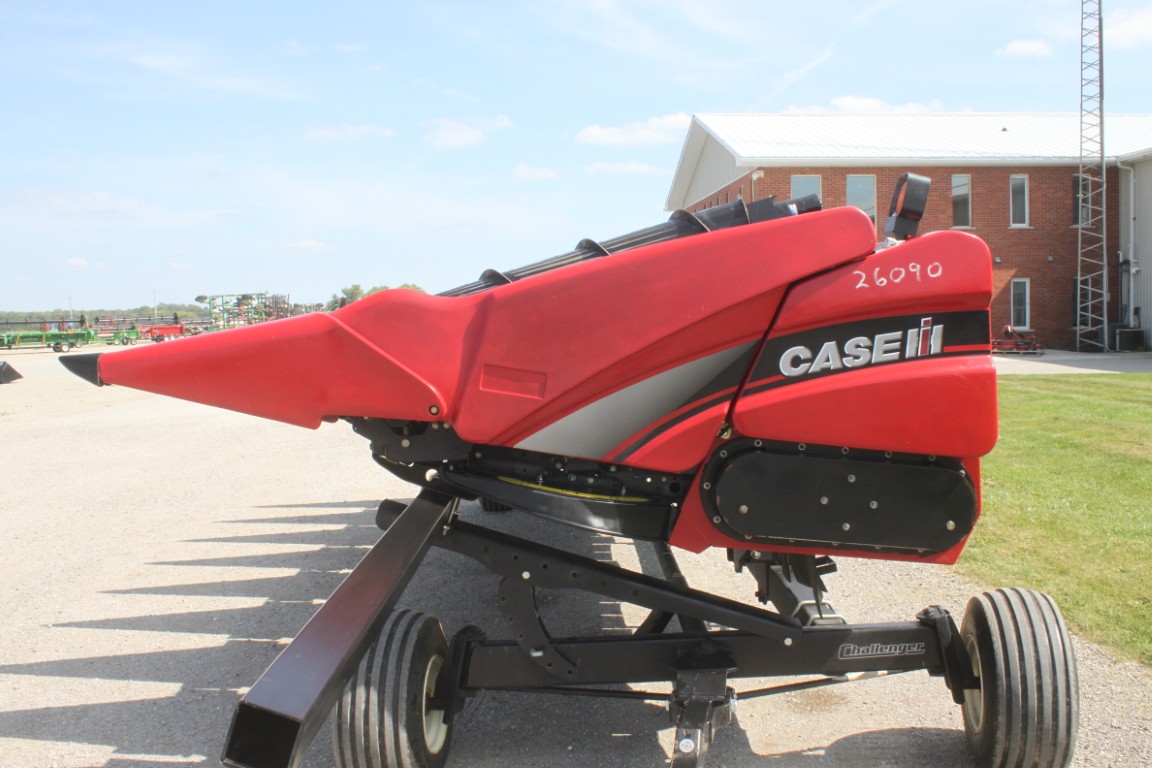 Case/Int 4208 8 row chopping corn head, knife rolls, hyd deck plates, Flagship hook up - Image 7