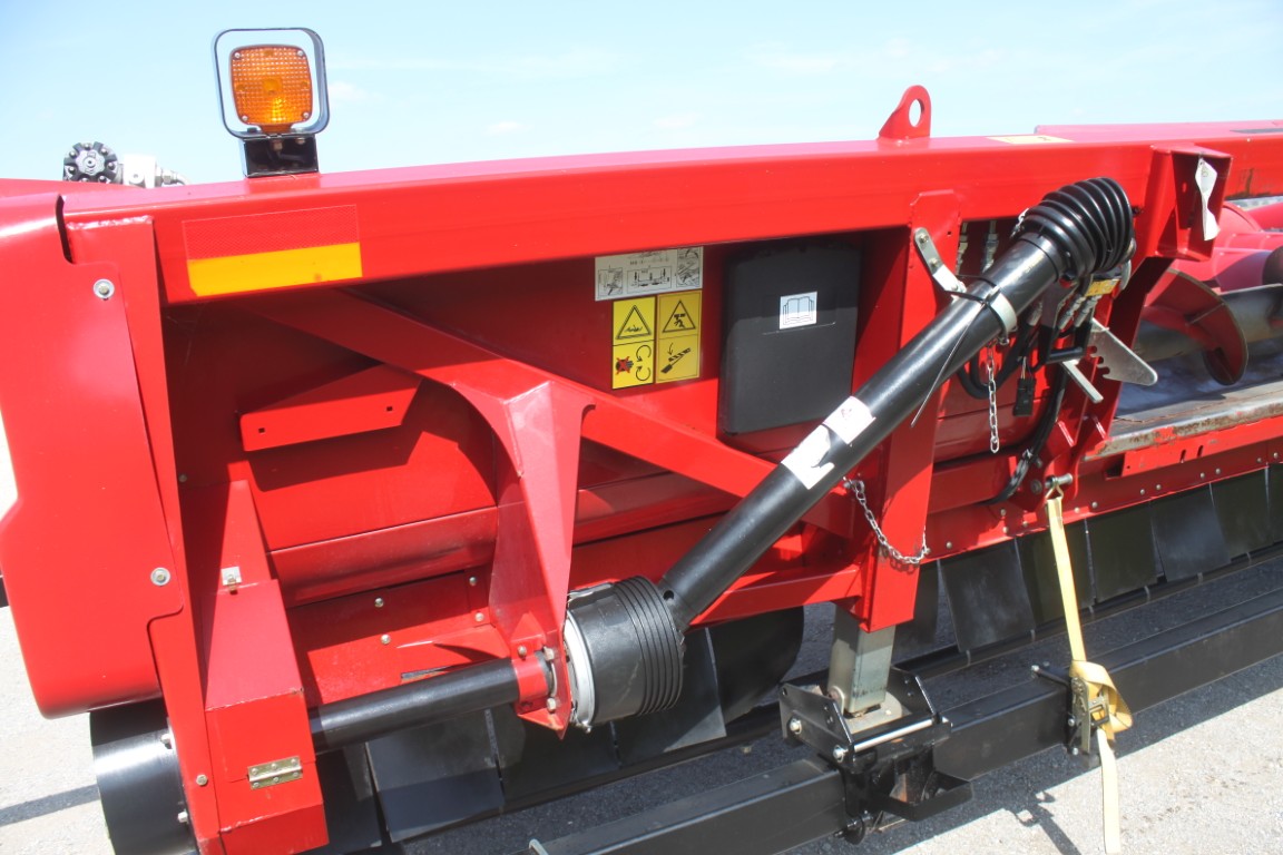 Case/Int 4208 8 row chopping corn head, knife rolls, hyd deck plates, Flagship hook up - Image 11