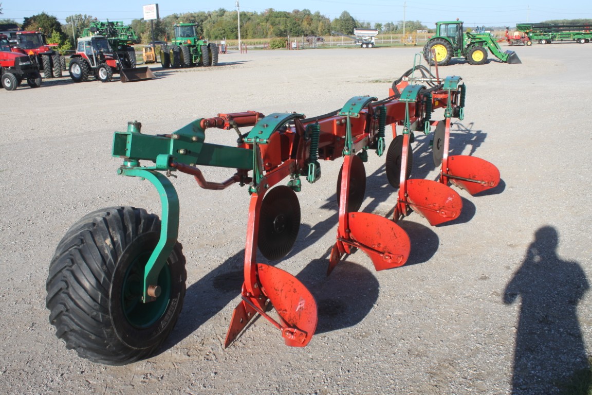 Kverneland BB115 4 furrow plow, vari-width, auto rest, semi mount - Image 5