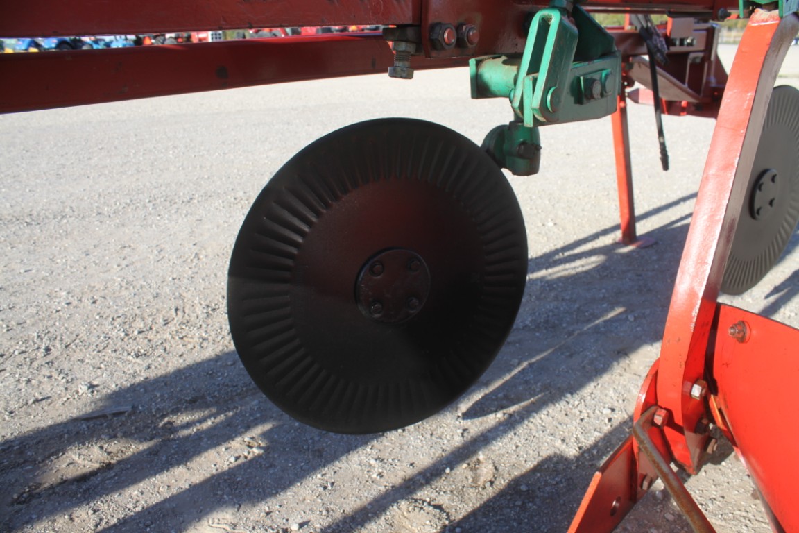 Kverneland BB115 4 furrow plow, vari-width, auto rest, semi mount - Image 11