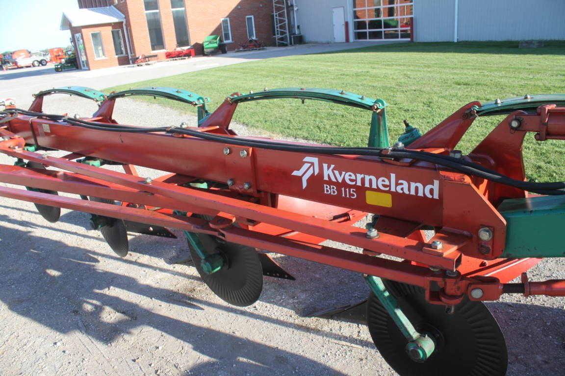Kverneland BB115 4 furrow plow, vari-width, auto rest, semi mount - Image 14