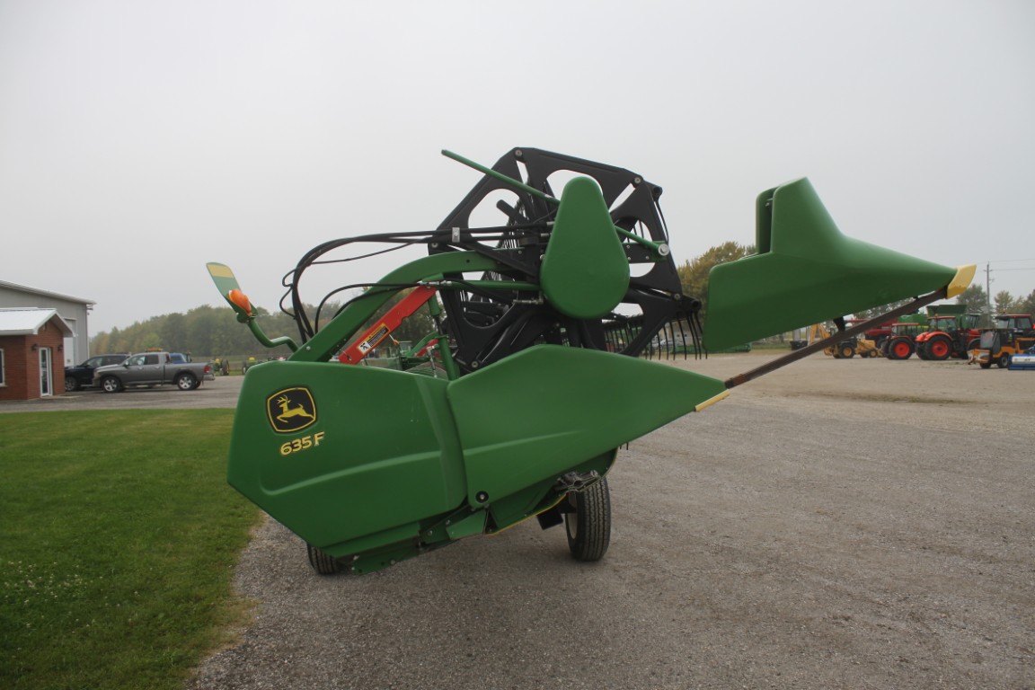 JD 635F 35' flex head, full finger auger, single point - Image 3