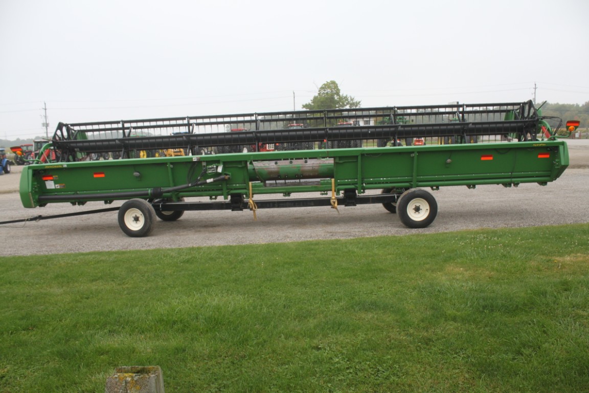 JD 635F 35' flex head, full finger auger, single point - Image 5