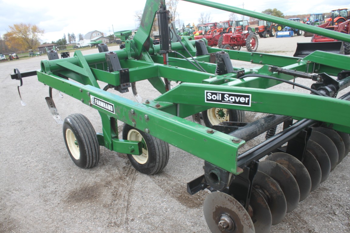 Glencoe SS7400 7 shank soil saver, walking tandems, auto reset, leveling bar - Image 14
