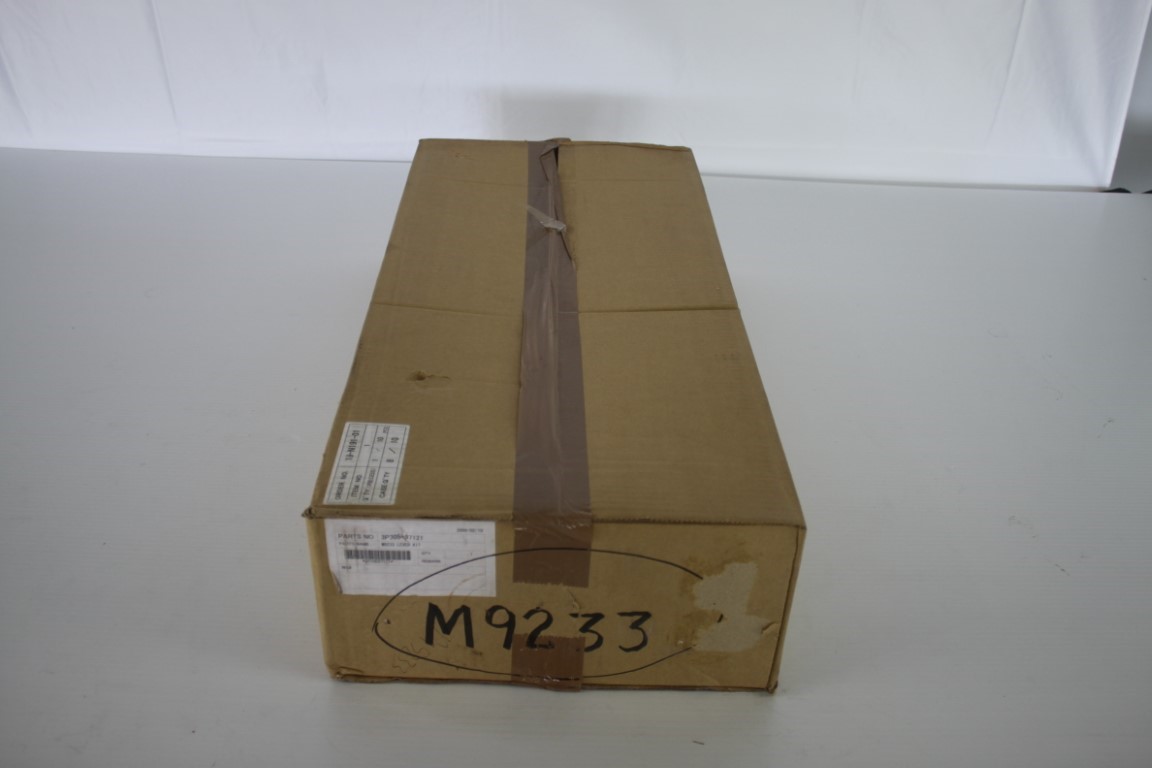 一 Kubota hydraulic rear remote, w/ line & lever, kit M9233 - Image 6