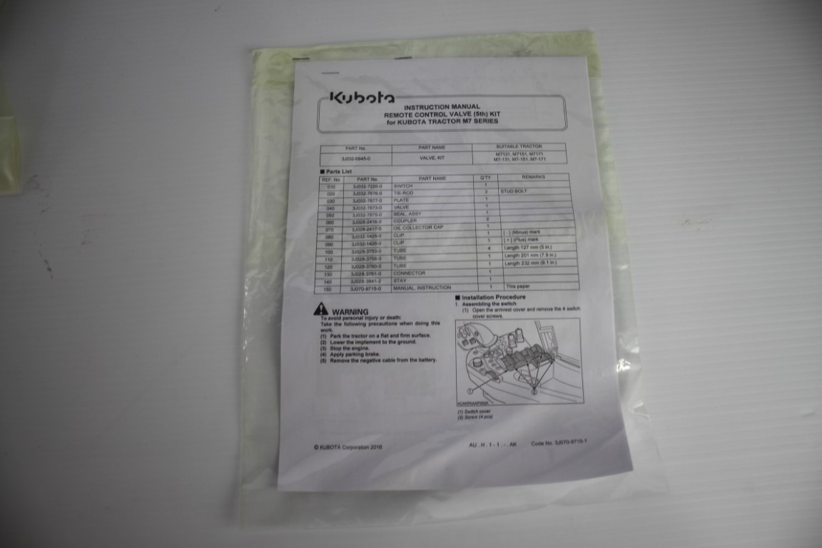 一 Kubota remote control valve (5th) kit for M7 series tractor - Image 9