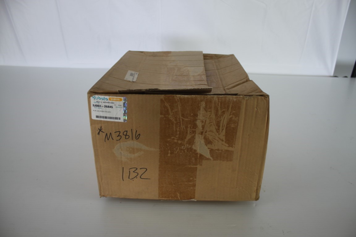 一 Kubota remote control valve (5th) kit for M7 series tractor - Image 10