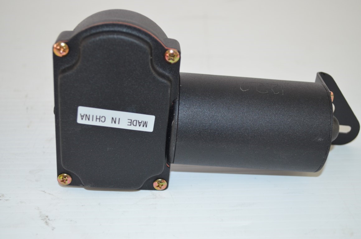 一 New wiper kit, part number 282500000 - Image 4