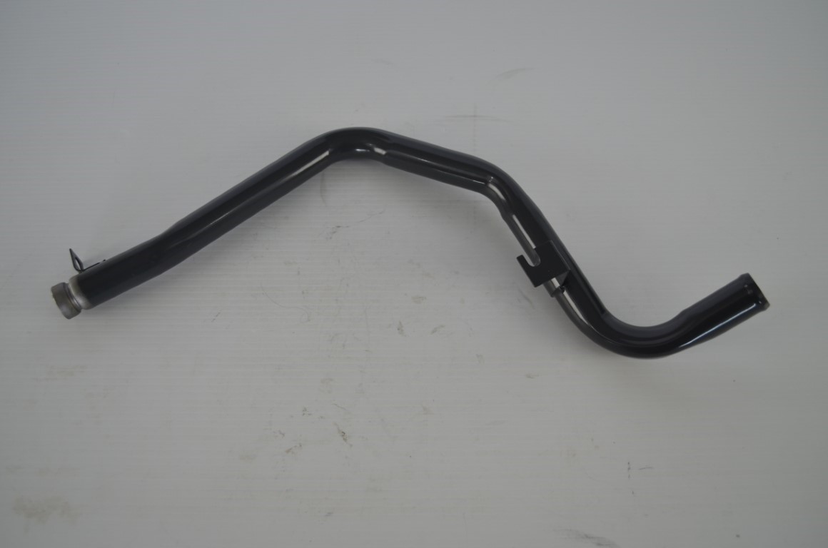 一 Kubota pipe, inlet, part number TD060-33320 - Image 4