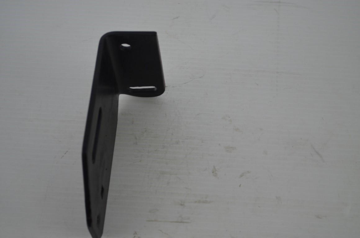 一 armrest bracket, part number ACCOUDOIR - Image 4