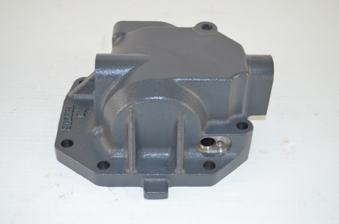 一 Kubota tractor casting, part number TD170-26262 - Image 3
