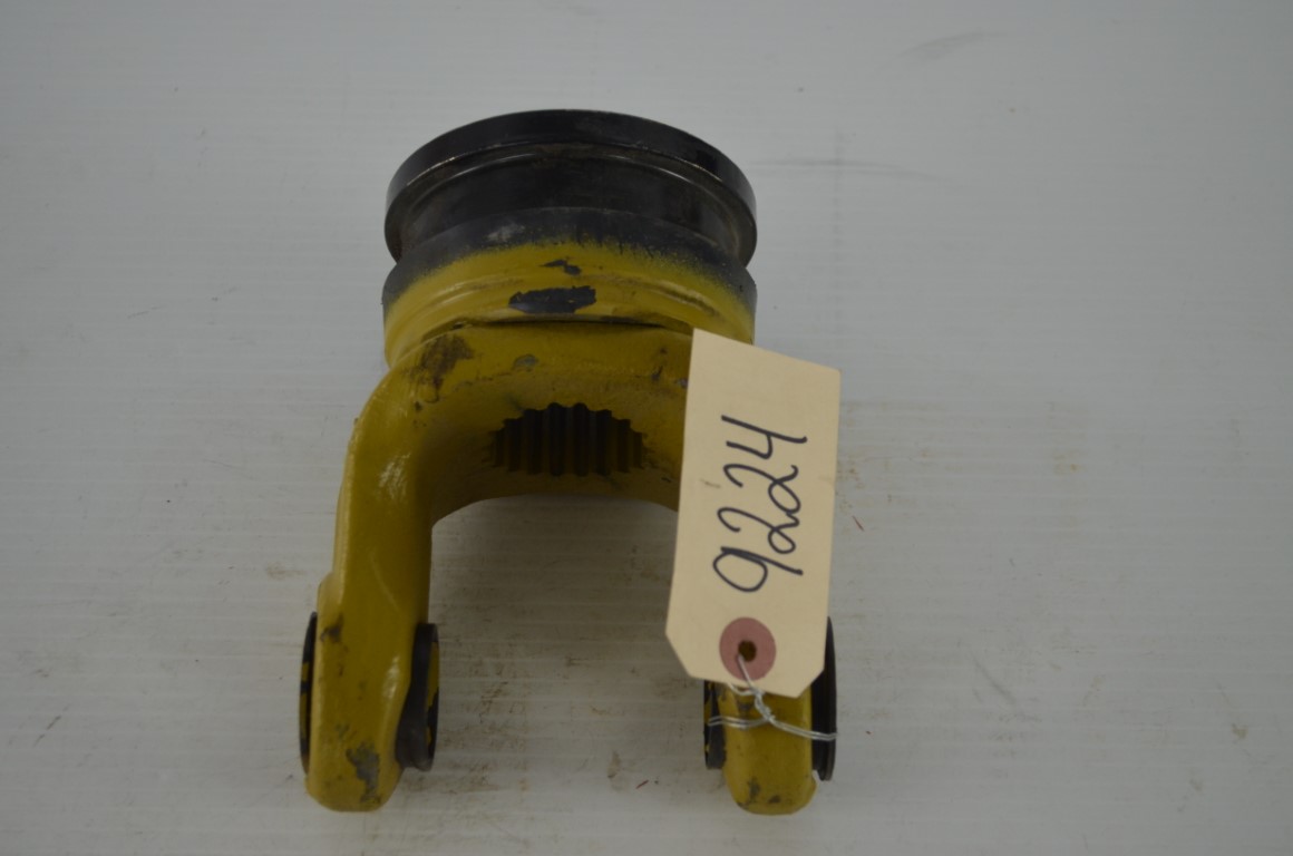 一 Pronovost large 1000 pto yoke, part number 9224 - Image 3