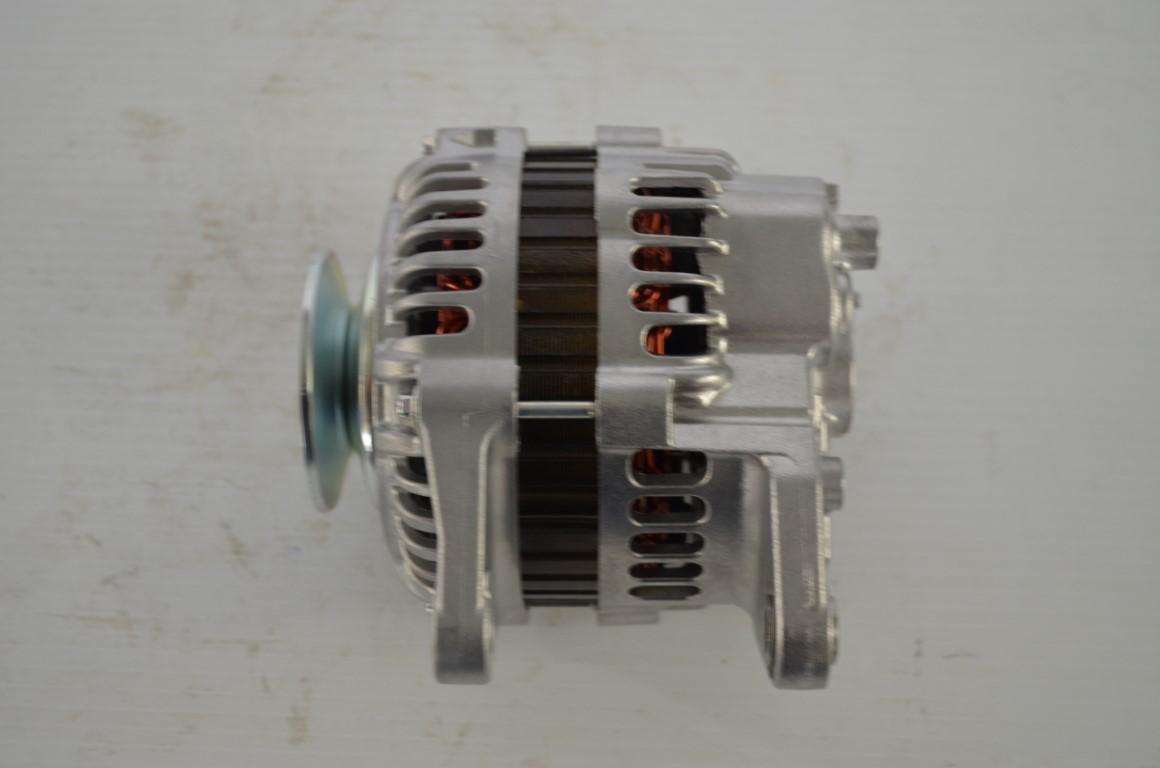 一 Kubota New alternator kit for M5040-M9540, part number M7625 - Image 11