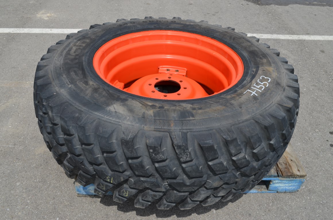 Nokian single 440/80R30 tire, used, part number RNM85RRAP15 - Image 4