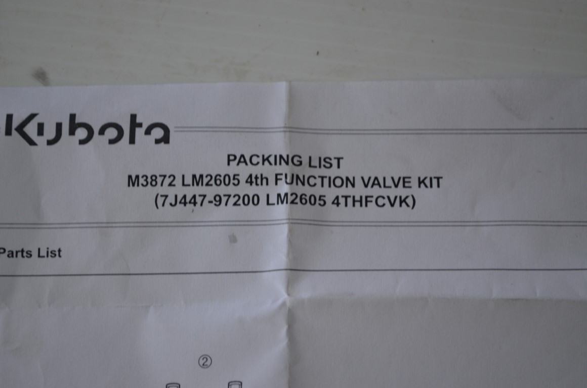 一 Kubota 4th function valve kit for Kubota LM2605, part number M3872 - Image 5