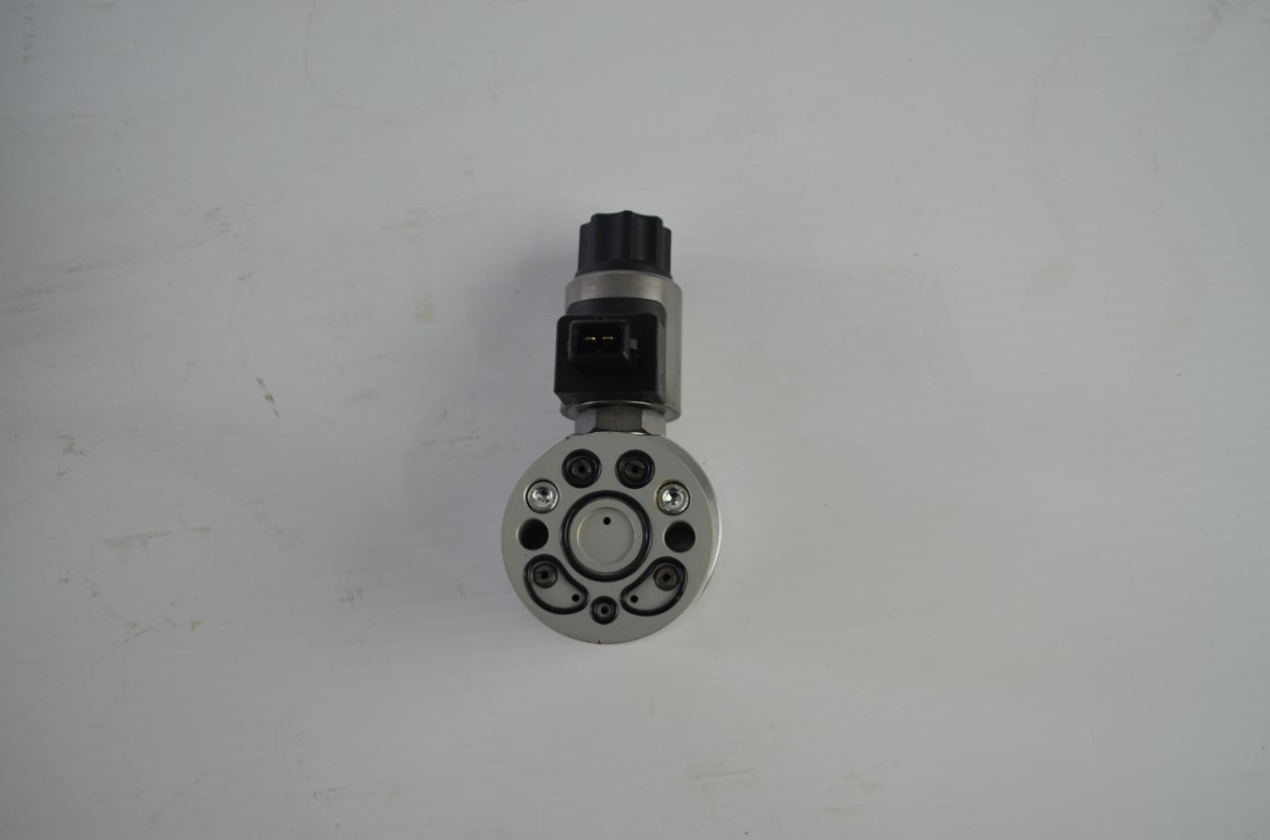 一 Kubota 4th function valve kit for Kubota LM2605, part number M3872 - Image 8