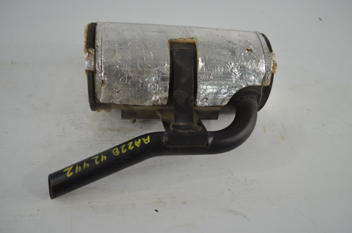 一 Kubota muffler, part number RA228-42442 (fits Kubota U15, U17) - Image 3