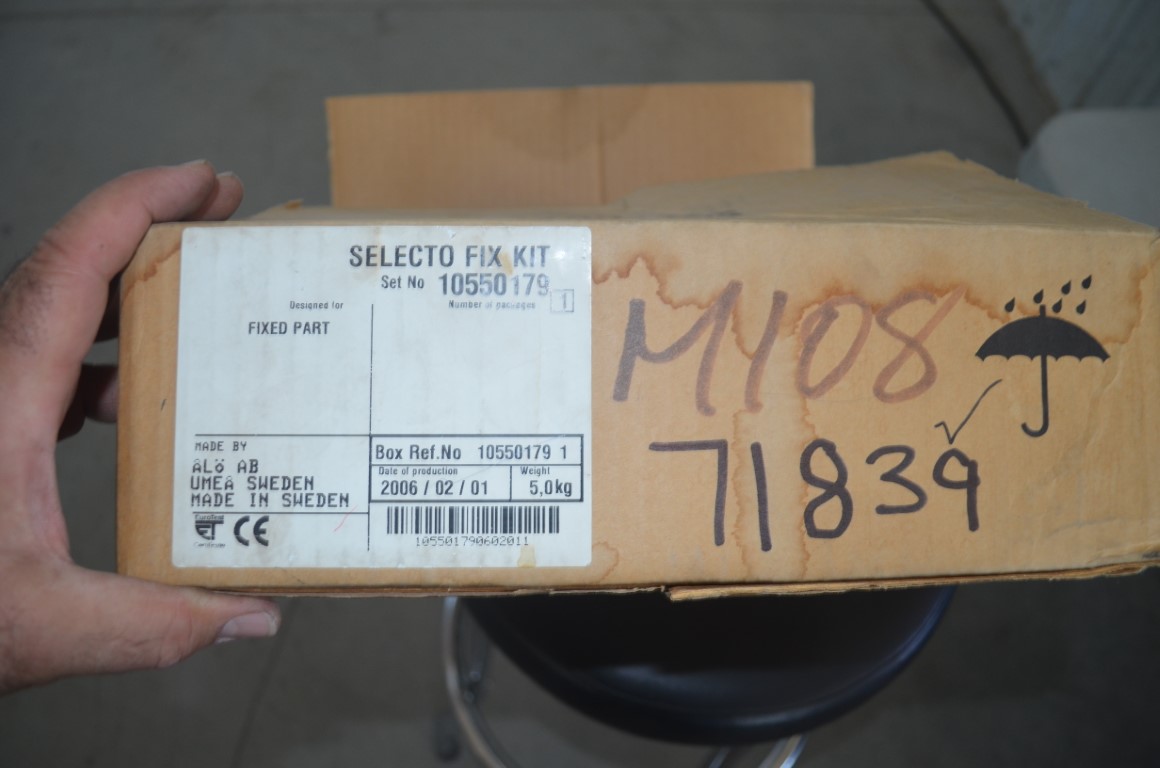 一 Alo single point hydraulic connector, part number M108 - Image 3
