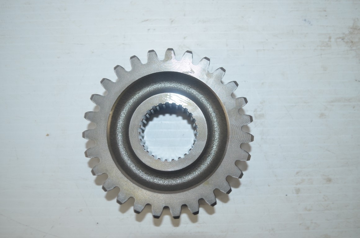 一 Kubota mid pto gear kit to fit L4000 series tractors (L4240-L5740), part number L8316 - Image 6
