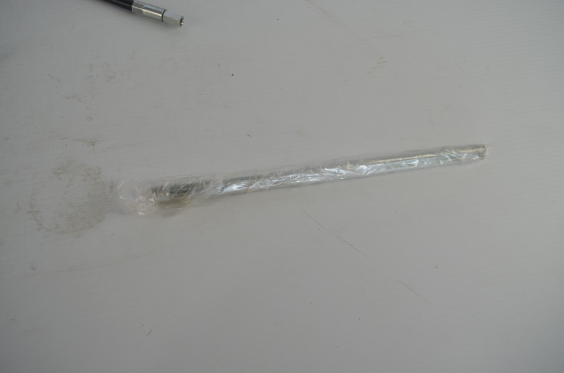 一 Kubota remote valve lever kit, part number M8150 - Image 3