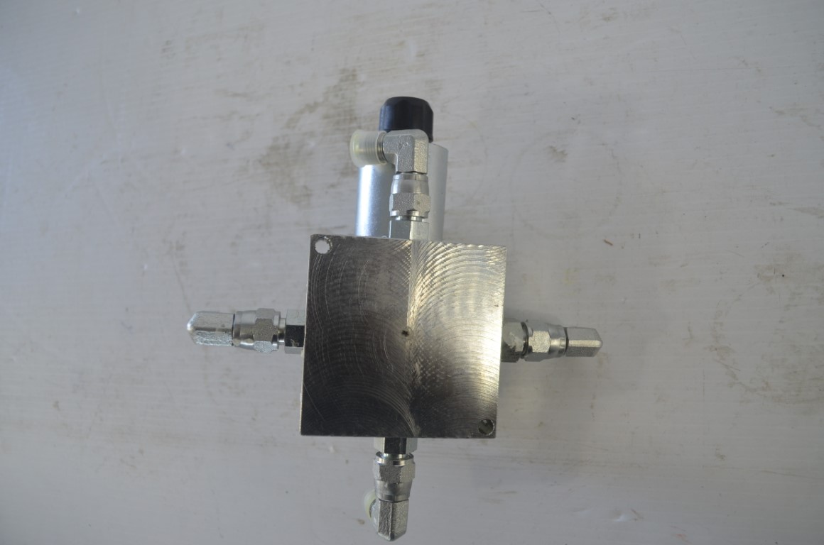 一 solinoid valve, part number 7200001317 - Image 4