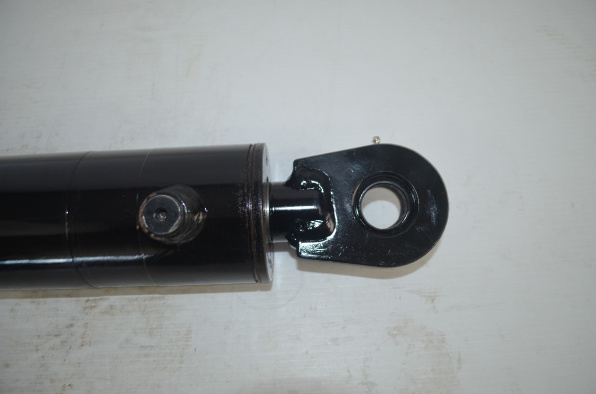 一 hydraulic cylinder, part number CYLREL3510RT - Image 4