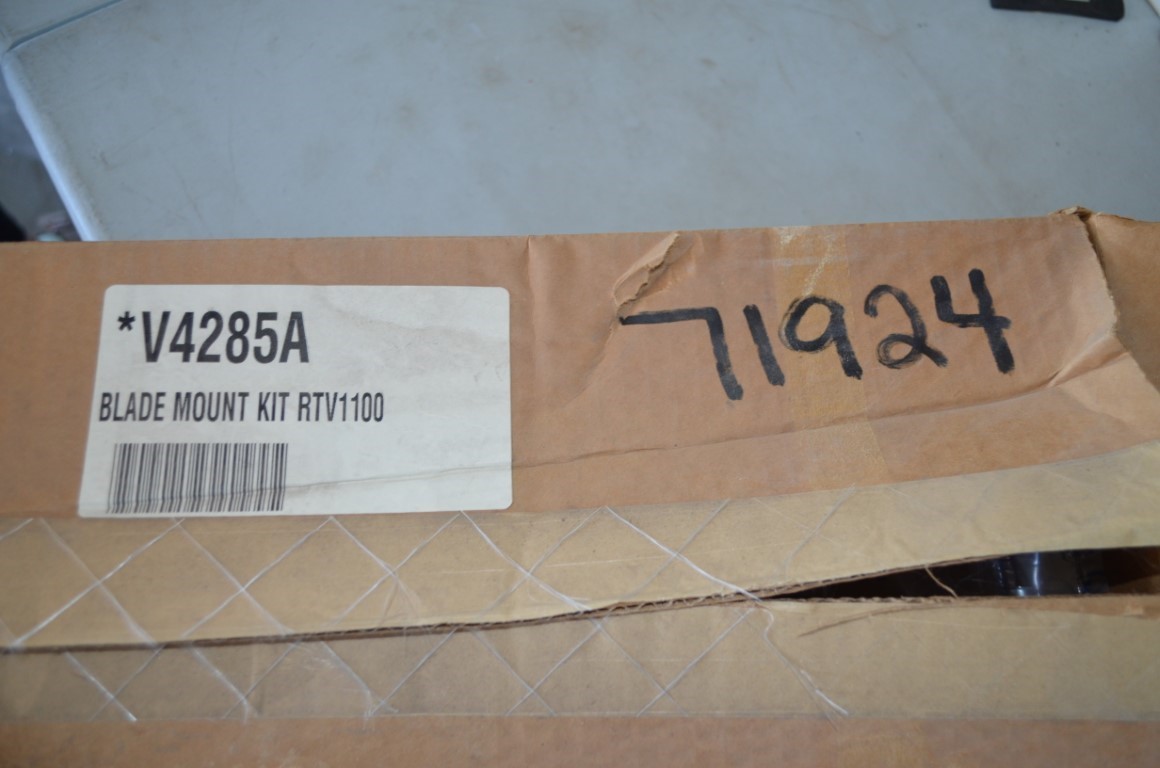 一 blade, part number V4285A - Image 4