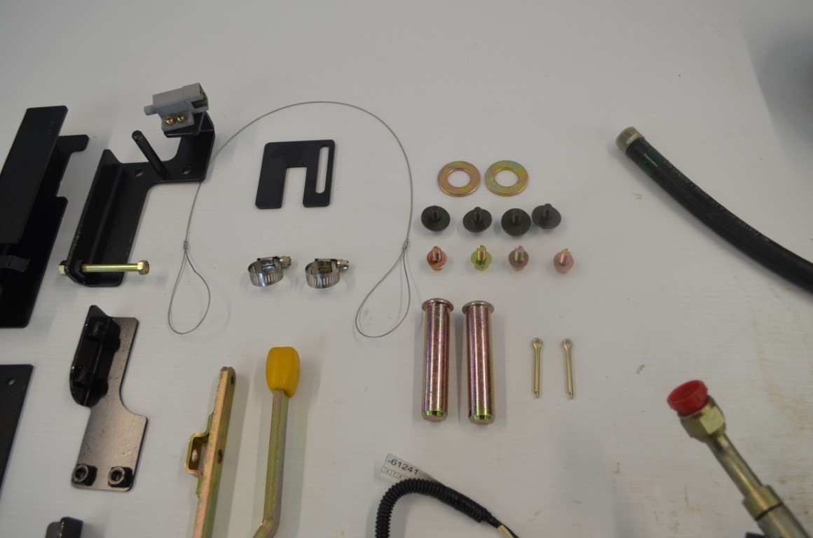 一 Kubota hydraulic bedlift kit to fit RTV 900, part number V4243 - Image 6