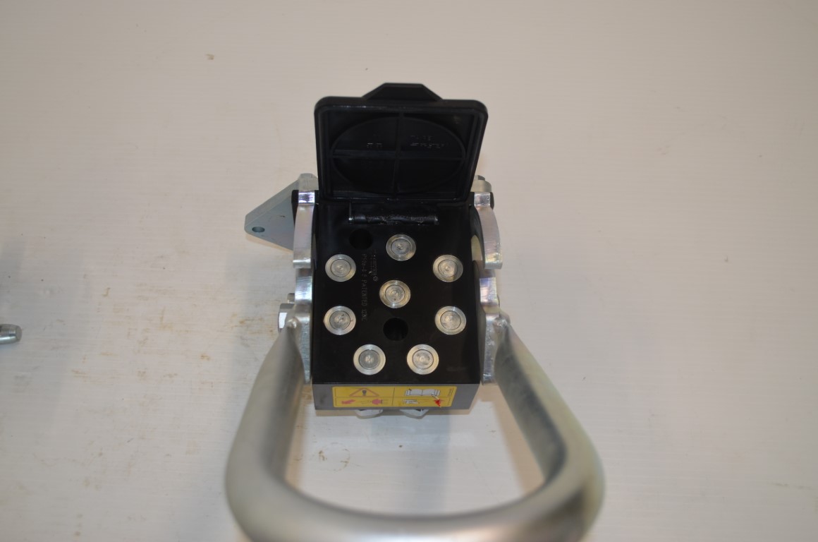 一 single point connector kit, part number L2262 - Image 8