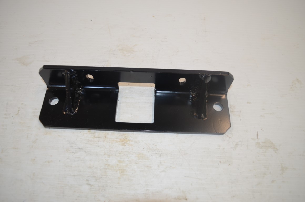 一 Kubota winch bracket to fit RTV 1100, part number V4288A - Image 8