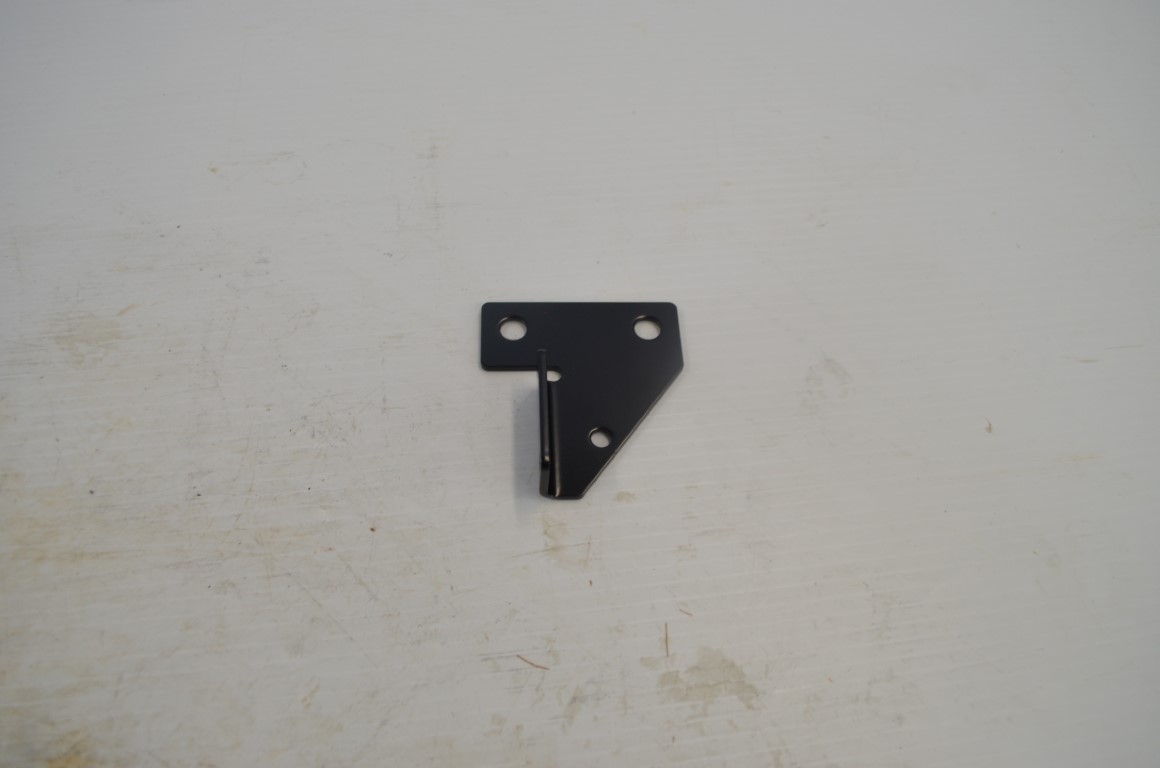 一 Kubota winch bracket to fit RTV 1100, part number V4288A - Image 6