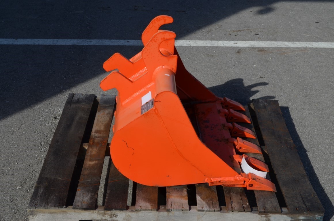 Kubota Cotech 28" Tooth bucket - Image 4