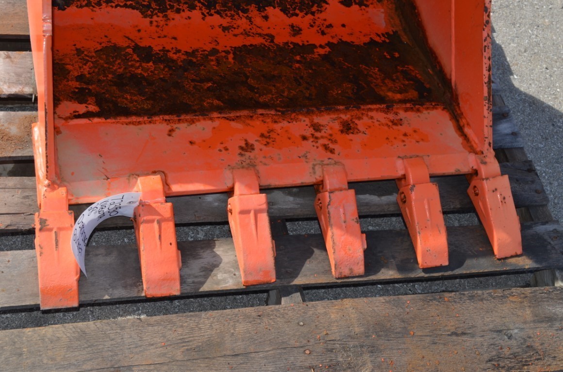 Kubota Cotech 28" Tooth bucket - Image 5
